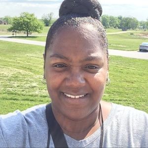 Meet your Posher, Ursula